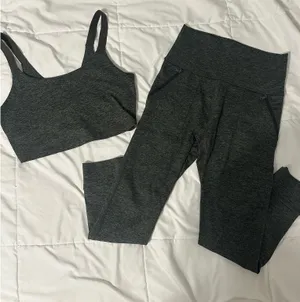 Aerie Green Set thumbnail 1