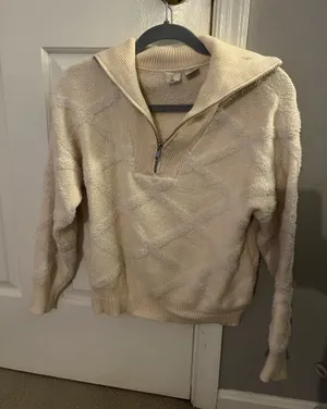 White Quarter Zip thumbnail 1