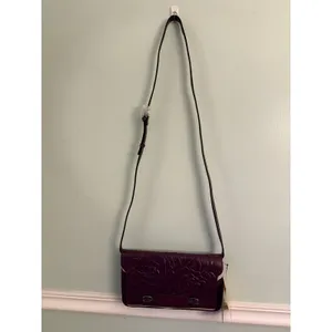 Patricia Nash Monta Leather Crossbody Clutch‎ Plum Small Size Purse Tooled thumbnail 8