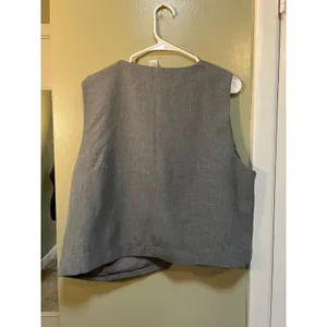 Divided H&M Womens Size XL Vest Asymmetric Button Gray Sleeveless V-Neck Stretch thumbnail 6