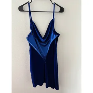 Royal Blue Velvet Cowl Neck Mini Dress Ruched Asymmetrical‎ Tulip Hem Cocktail thumbnail 3
