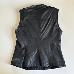 Max Studio Black Faux Leather Moto Vest Full Zip Women’s Small Streetwear Biker thumbnail 6