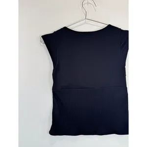 Vuori Womens Top Black Sleeveless Cove V Neck Tank Ribbed Knit Stretch Small thumbnail 7