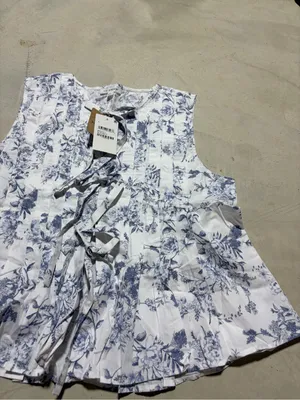 Blu pepper NWT Floral toile sleeveless pleated front tie blouse large thumbnail 5
