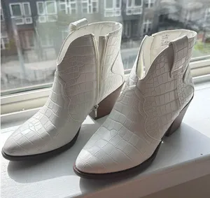 Ankle Cowboy boots White Size 9 thumbnail 1