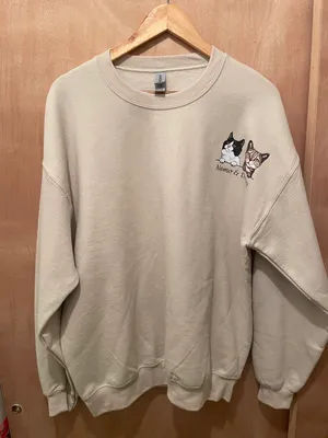 Daisy Nemo and cat sweatshirt brand new size large thumbnail 1