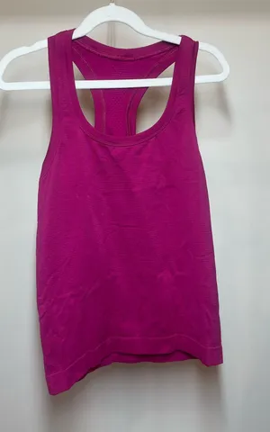 Lululemon magenta tank top #activewear #athletic thumbnail 1