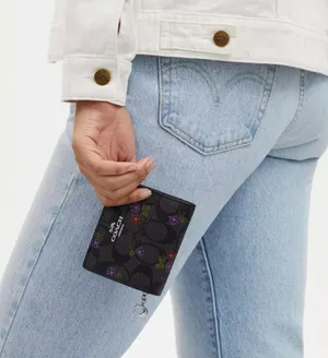 Coach Snap Wallet In Signature Canvas With Country Floral Print thumbnail 8
