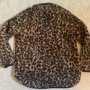 Animal Print Fleece Quarter thumbnail 4