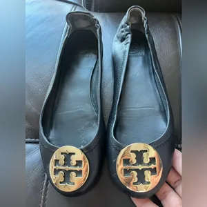 Tory Burch Minnie Travel ballet flats with a gold logo thumbnail 2
