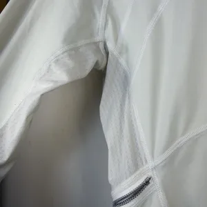 Lululemon women's 10 Run Dash Pullover Quarter Zip White Mesh Pockets athletic thumbnail 6