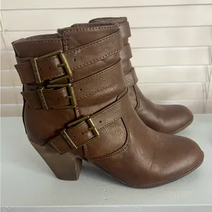 DkDk Brown Ankle Boots. Size 8 thumbnail 2