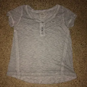 Hollister Top thumbnail 1