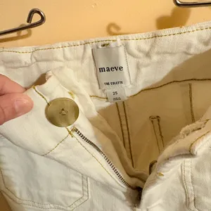 Anthropologie Maeve Colette Crop Wide-Leg Jeans in Latte Foam thumbnail 6