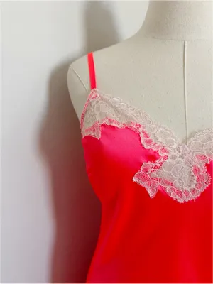 Victoria's Secret Satin & Lace Trim Slip Dress Chemise Sexy Nightgown Size S thumbnail 3