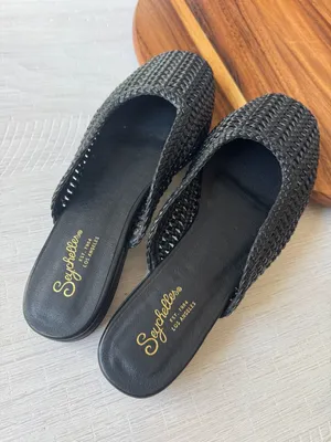 Seychelles Black Woven Mule Slide Sandals Size 9.5 thumbnail 1
