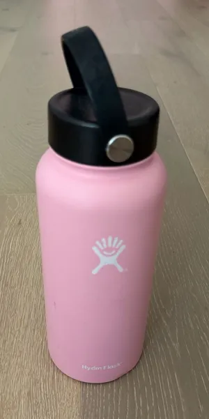 Pink hydro flask water bottle thumbnail 1