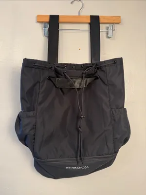BEYOND YOGA Women's Black Convertible Gym Bag thumbnail 3