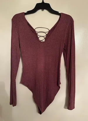 Long Sleeve Bodysuit Size L thumbnail 2