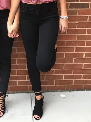 AGOLDE Sophie Black Skinny Jean thumbnail 4
