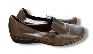 Naturalizer N5 Comfort Loafers Womens 11M Brown Leather Buckle Slip On Shoes thumbnail 1