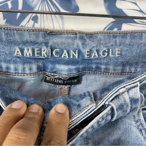 American Eagle Outfitters Blue Flare Leg Jeans SZ 8 thumbnail 9