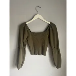 Zara Ren Faire Olive Green Knit Button Front Balloon Sleeve Crop Top Small thumbnail 2
