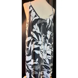 Ecothreads Black White Tropical Floral Maxi Dress Medium DC1389FM EcoVero Rayon thumbnail 2