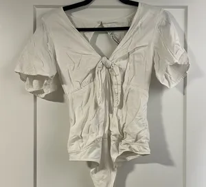 Abercrombie Flowy White Top thumbnail 1
