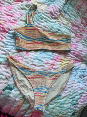 Triangl Bikini Set thumbnail 1
