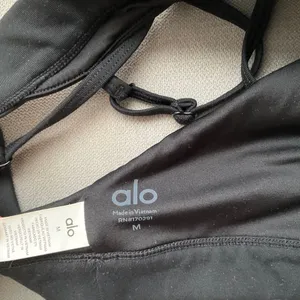 Alo Yoga Splendor Bra Black M thumbnail 3