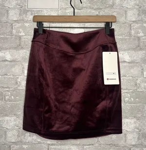 Lululemon Scuba High Rise Mini Skirt Velvet NWT Size XL (GARN) LW8AL9S thumbnail 1