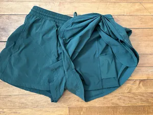 Wilson Sporting Goods Tennis Shorts Green Size M thumbnail 6