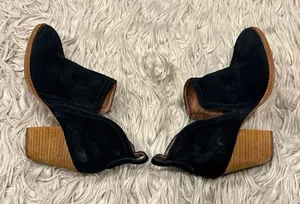 Jeffrey Campbell suede ankle boots size 7 thumbnail 1