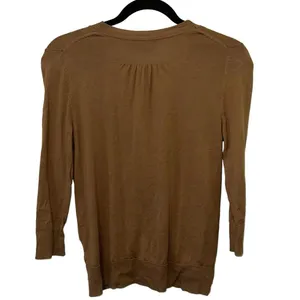 GAP‎ Brown V-Neck Button Cardigan Sweater Small 3/4 Sleeve Lightweight Knit thumbnail 2