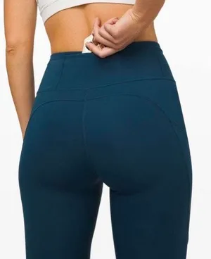 Lululemon Fast And Free Crop Legging thumbnail 3