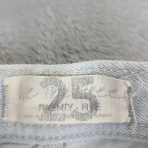 Free People Maggie Jeans Size 25* Chewed Hem Distressed Straight Relaxed Ankle‎ thumbnail 2