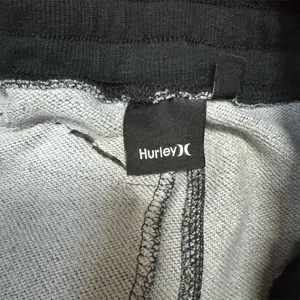 Hurley Shorts Womens XS Gray Heather Dolphin Hem Drawstring Pocket thumbnail 5