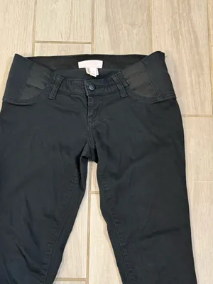 Isabel Maternity by Ingrid & Isabel Slim Black Skinny Jeans thumbnail 3