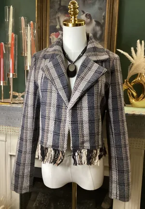 OAT New York Women Small Grey Plaid Cropped Fringe Hem Jacket 9057-GQ thumbnail 1