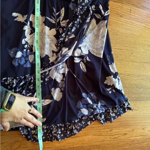 Xhilaration Size XL Ruffled Navy Flower Spaghetti Strap Dress thumbnail 6