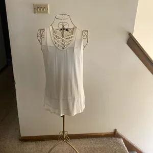Doe & Rae White Ribbed Criss Cross Neckline Tank Top Size Small thumbnail 7