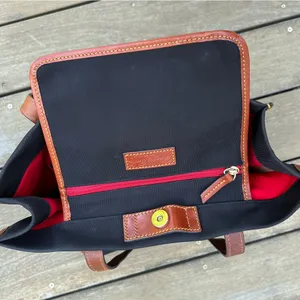 Black Dooney & Bourke Tote Shoulder Bag w/ Tan Leather Trim Leather Logo Patch thumbnail 7