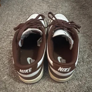 Nike Dunk Low Women’s Sneakers Brown and White thumbnail 4
