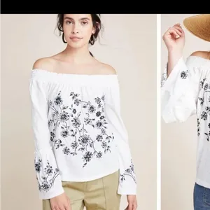 Anthropologie Embroidered‎ Floral Top size S thumbnail 2