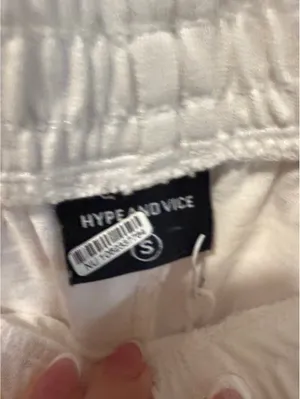 Hype and Vice Harvard Crimson White Athletic Shorts Size Small thumbnail 4