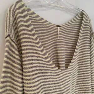 Free People Bumblebee V-Neck Striped Sweater‎ Women's L Green Gray Boho Hippie thumbnail 5