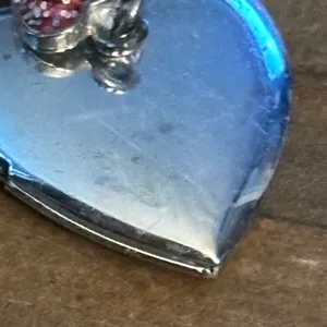 Vintage Silver Tone Heart Locket Pendant thumbnail 3