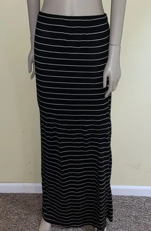 Women’s Garage Skirt thumbnail 1