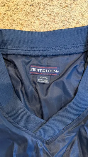 Fruit of the Loom Vintage University of Michigan windbreaker thumbnail 2